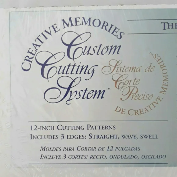 Creative Memories Custom Cutting System - Picture 3 of 6